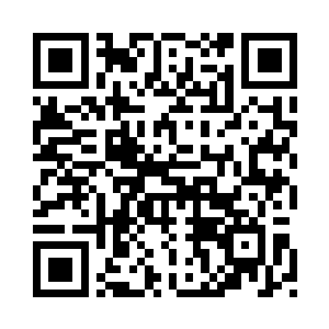 杨锐笑呵呵的拿了一本文件夹出来二维码生成