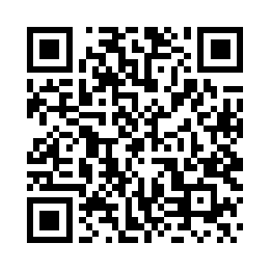 极度扭曲的城镇和空空荡荡的军事基地里二维码生成
