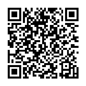 林烽再看看那被警察铐住要带往警察局的黄灿和周水金二人二维码生成