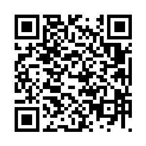 林烽却直接走到了绿色的垃圾桶旁边二维码生成