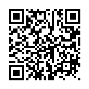 林烽有些复杂的看着盘腿坐在那里的李佳佳二维码生成