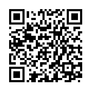 林烽还是笑着当众将两份礼物都打开二维码生成