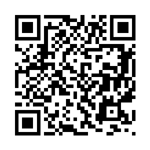 林耀看着窗外依旧淅淅沥沥的小雨二维码生成