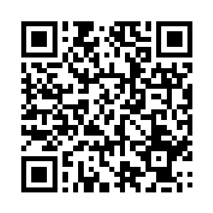 林锐带领阿虎等佣兵在草丛中缓慢的爬行二维码生成