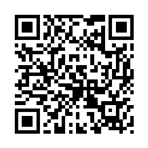 枭石联合王国代表团的人集体站起二维码生成