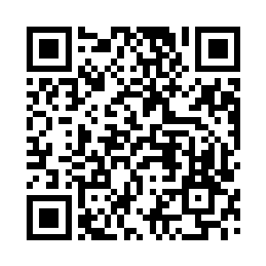 柔软的金刚丝在空中发出咻咻的尖啸二维码生成