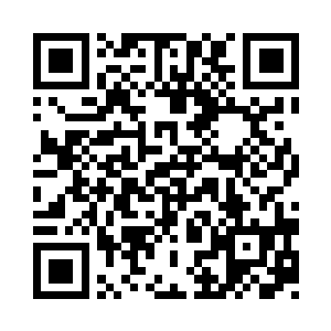 柳文仙有些不安的扯着眼前的人的衣袂二维码生成