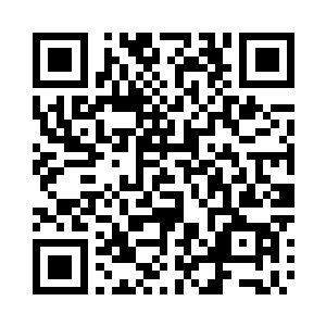 柳逸尘却又在地下室里发现了一个小号的暗室二维码生成