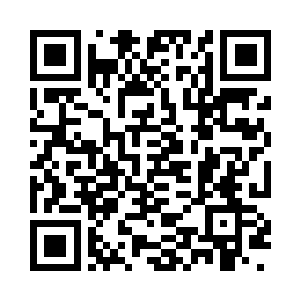 柳逸尘把手里的牌飞快的倒腾了一下二维码生成