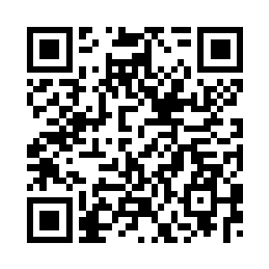 栾白凤与洛听荷等人围坐在桌子边二维码生成