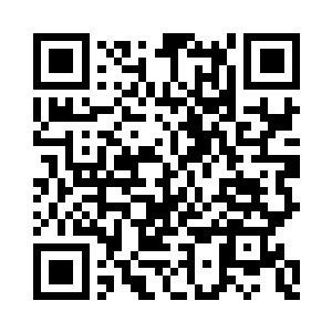 楼下一个男孩看见了站在楼上栏杆处的单娆二维码生成