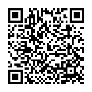 欢喜哥把他们安排在了云东市的五星级锦绣大酒店里二维码生成