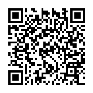 欧阳志远的双手一握住眉儿的那双饱满高翘的温润二维码生成