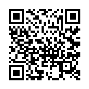 正以一种冷漠无情的目光盯着自己二维码生成