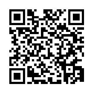 正和杨影套话的百花仙子眼睛一直盯着池佳一二维码生成