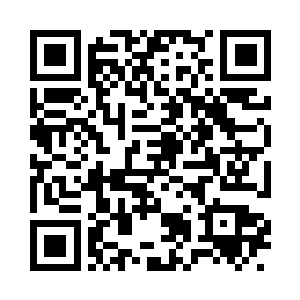 正在向月牙描述帅府里的新式大浴缸二维码生成