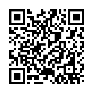 正好看到有个农妇在田里剥玉蜀黍二维码生成