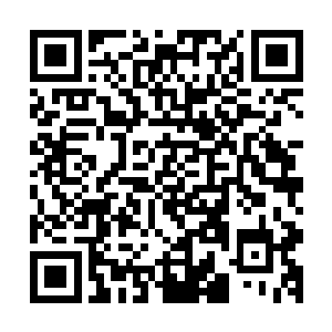 正好秘书自己今天也有约会就过来关了灯锁了门急匆匆地走了二维码生成