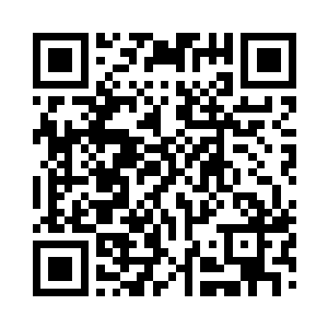 正当丁长生端起酒杯想再向沈木敬一杯时二维码生成