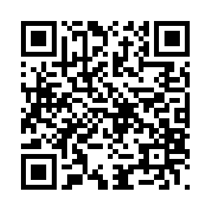 正当他一手握到剑柄上准备亲自上阵的时候二维码生成