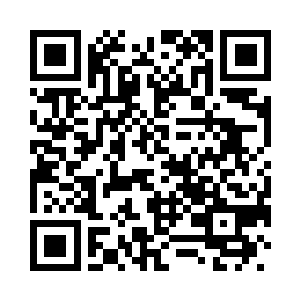 正当冷轩还在研究破解之法的时候二维码生成