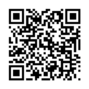 正当陈西准备扶着车子休息下的时候二维码生成