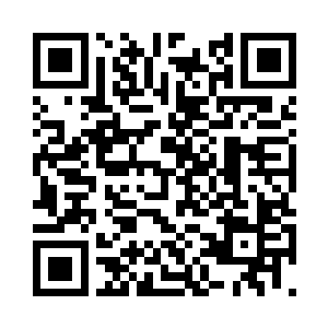 此刻正拥挤在拍卖会场的大堂内的人二维码生成