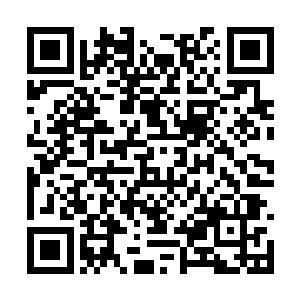 此时他们所乘坐的飞船正在放慢速度向贝塔星进发二维码生成