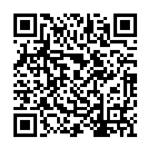 此时他见王爷又叫了这位萧公子以为两人是旧识二维码生成