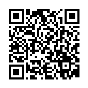 此时众人已然听到了有人走来的脚步声二维码生成