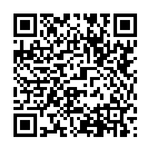 此时林封谨顺手将扼死的那人抛在了旁边的草丛里面二维码生成