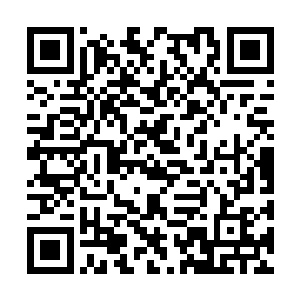 此时格温妮丝也没有时间去细细琢磨自己的话语了二维码生成