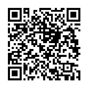 此时比下土芊芊和小糜皇后主分身双重叠加更胜的三重叠加二维码生成