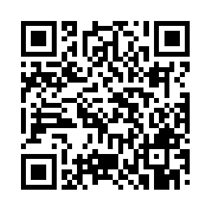 此时河仓城的街头看起来依然热闹繁华二维码生成