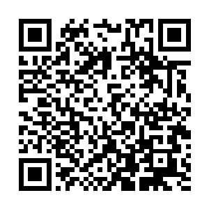 此时的祝玉明的样子跟之前的时候相比可以说是反差巨大二维码生成