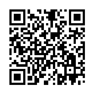 殿试榜眼萧良有就拿着卷书画之类的东西二维码生成
