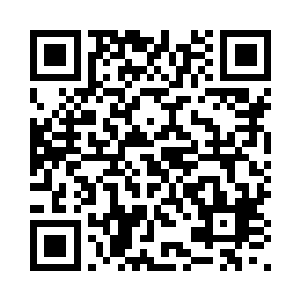 每个族人的脸都洋溢着好笑的表情二维码生成