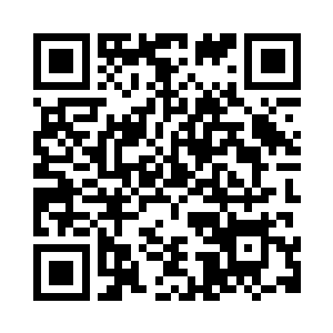 每人手边有一袖珍玲珑的白玉酒壶二维码生成