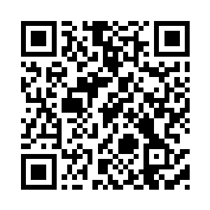 比如代离此刻跟琴姬等人就坐在一个妇人身前二维码生成