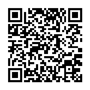 比如卡西利亚斯就在比赛结束之后和卡恩站在了一起二维码生成