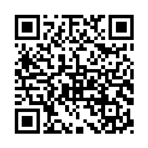 毕竟这只是她买下的一部电影……不过二维码生成