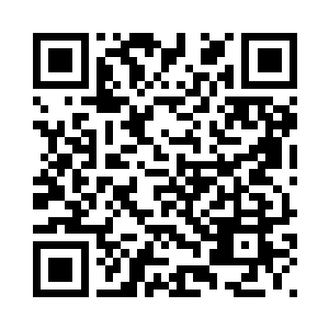 永远都是那不失从容的刻板与礼貌二维码生成