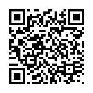 江少游丢出的两把石子好象犁头一般二维码生成