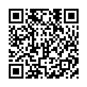 江帆听到脚步声走远了他急忙出了衣柜二维码生成