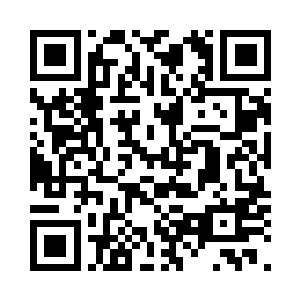 江帆带着吴雅姿和李盈娇出符咒世界二维码生成