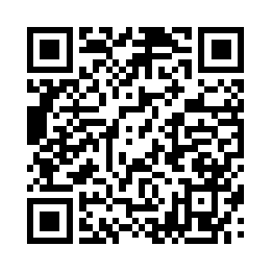 江涵菡气鼓鼓的看着丁长生抢了自己的话头二维码生成