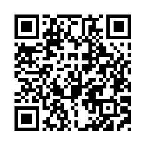 沈婉瑜将沈雨凝脸上的碎发别到了耳后二维码生成