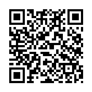 沈清娴那女人鼓起勇气给了他一个大大的拥抱二维码生成