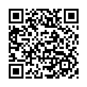 没多久就有带着口罩的一男人进了帐篷入口二维码生成