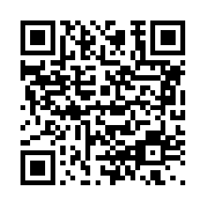 治安队的小队长不停的对白衣人鞠躬二维码生成